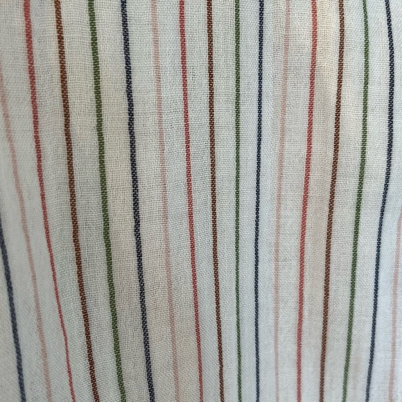 Universal Thread Multicolor Striped Button Down Shirt Classic Fit Medium - Picture 2 of 7